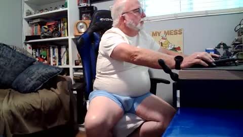 D K online show from March 21, 8:57 pm