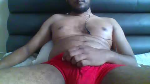 Snapshot of desidaddy_629 chatting on September 25, 9:05 am Daddy online show from September 25, 9:05 am