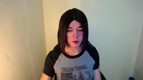 Snapshot of desirable_lorinexx chatting on February 12, 8:06 am LORINE online show from February 12, 8:06 am