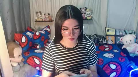 Snapshot of desirable_lorinexx chatting on October 21, 4:21 pm LORINE online show from October 21, 4:21 pm