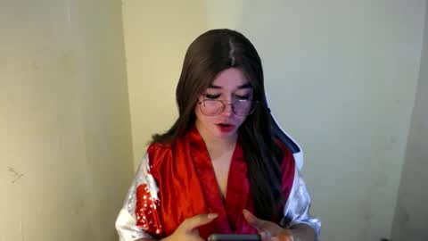 Snapshot of desirable_lorinexx chatting on February 9, 3:56 pm LORINE online show from February 9, 3:56 pm