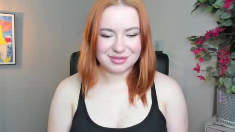 LAYLA online show from March 25, 10:33 am