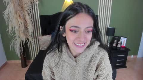 Snapshot of desiring__angel chatting on February 26, 1:46 am Desiring Angel online show from February 26, 1:46 am