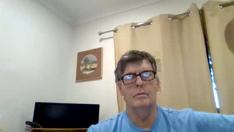 Desmon1958 online show from April 22, 7:37 am