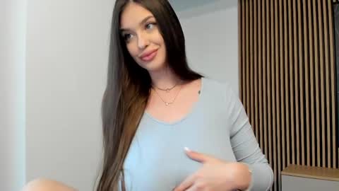 devyale online show from April 16, 5:51 am