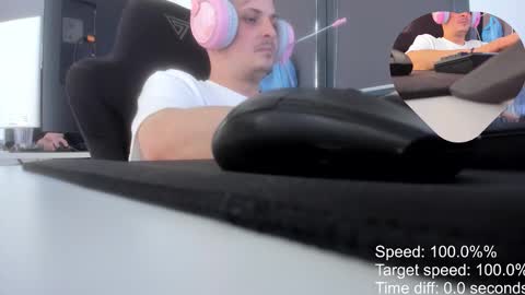 dgxhoya online show from September 26, 10:01 am