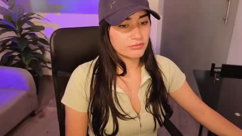 dhaniela naugthy online show from November 28, 11:45 pm