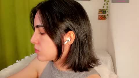 Diana online show from April 3, 3:19 pm