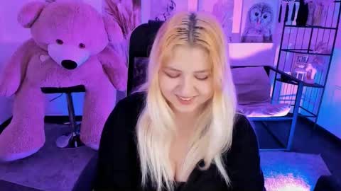 Dia online show from December 3, 10:43 pm