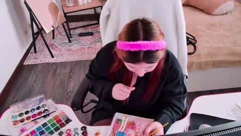 Dia online show from April 21, 2:51 am