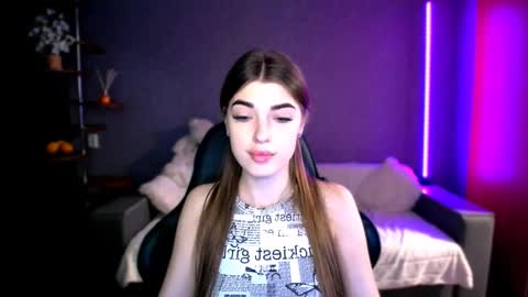 Snapshot of dianaa_lee chatting on September 10, 7:26 pm DIANA online show from September 10, 7:26 pm