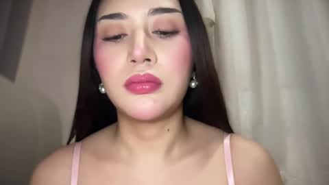 DianaAnders online show from April 22, 9:38 am