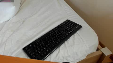 dianakim08 online show from March 4, 7:27 am