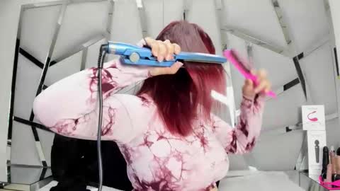 dianarous online show from February 25, 4:05 am