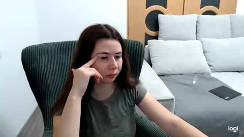 Snapshot of dianasmiey7 chatting on October 7, 7:15 am dianasmiey7 online show from October 7, 7:15 am