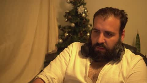 Snapshot of dicristalino chatting on December 11, 12:54 am Cristian Dipolino online show from December 11, 12:54 am