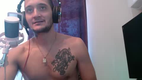 digital_spirit122849 online show from November 7, 4:09 pm