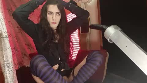 diivampy online show from March 12, 8:56 pm