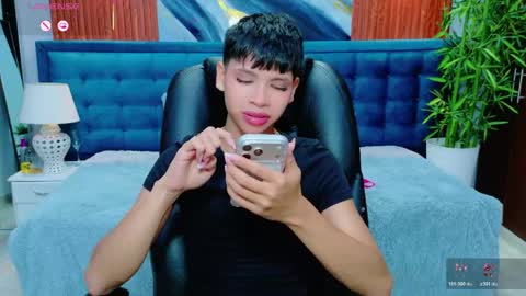  DILAN online show from April 23, 7:59 pm