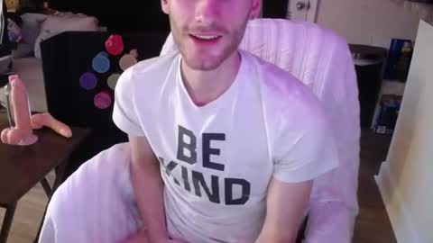 Meechii online show from January 29, 11:04 pm