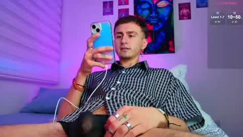 Julian Independent Model online show from April 30, 1:43 am