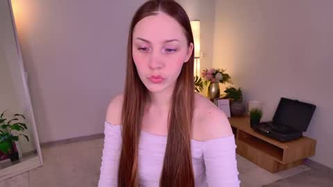 Dina online show from April 22, 6:09 am