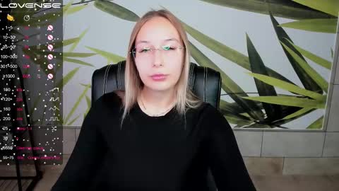 Dina online show from November 30, 2:07 am