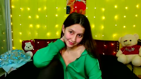 DinaFritz online show from December 14, 7:25 pm