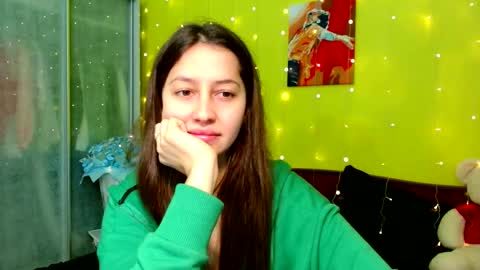 DinaFritz online show from December 11, 12:23 pm