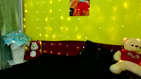 DinaFritz online show from December 11, 3:26 pm