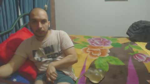 Dincht online show from November 5, 10:34 pm