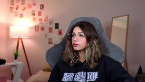 Sara Connor online show from January 19, 1:54 pm