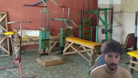 Henry online show from March 3, 5:41 pm