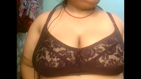 dipa2345 online show from November 3, 4:08 pm