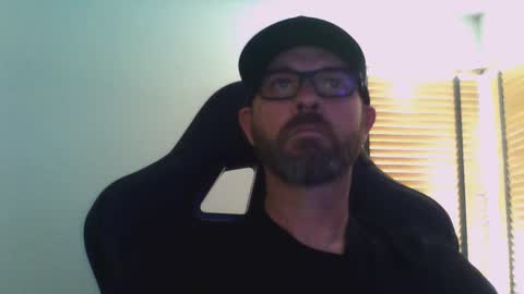 dirtrider15 online show from February 16, 9:05 pm