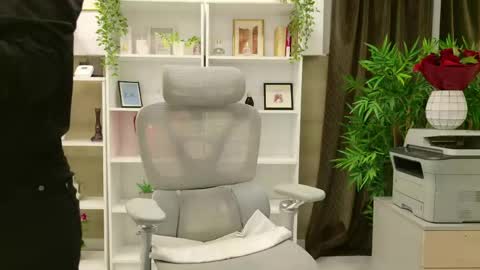 dirty_mature online show from June 5, 5:25 am