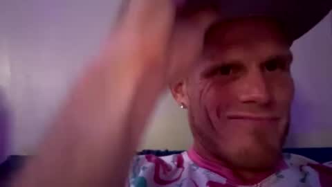 Justin Robinson online show from October 1, 7:07 am