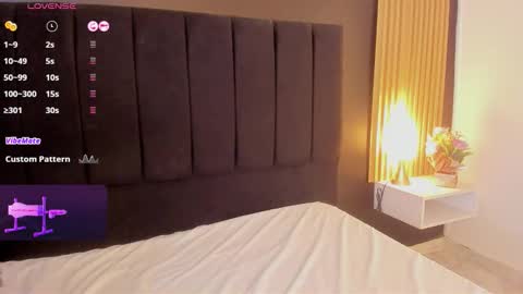 Soffie - Valentina - Yuya  Astro online show from November 29, 11:34 pm