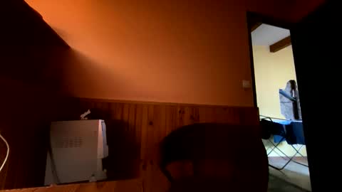 dirtyuniversal online show from April 25, 1:41 pm