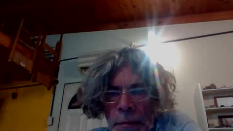 discretopasivo online show from May 30, 1:48 am