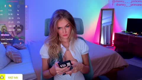 JASMINE online show from April 24, 1:02 pm