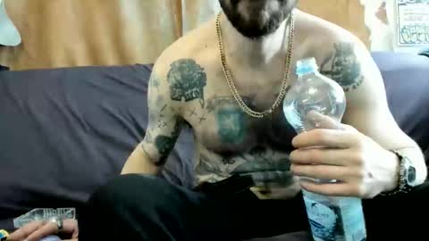 divinedimi online show from April 22, 3:52 pm