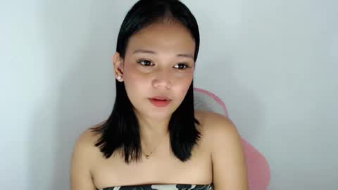 Crystal mae online show from May 19, 3:35 am