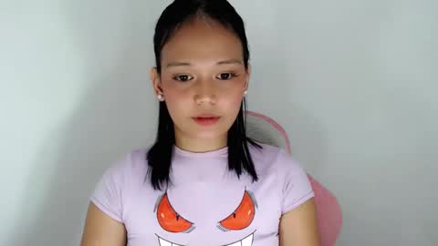 Crystal mae online show from May 21, 4:02 pm