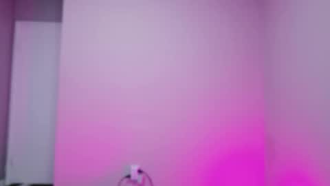 DivineLynn online show from October 27, 3:23 pm