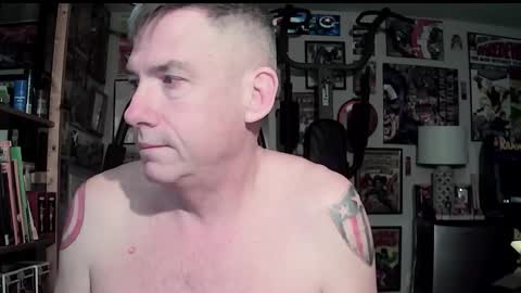 dix_handley_50 online show from November 3, 12:17 pm