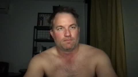 TriflinYoBitch online show from February 25, 5:33 am