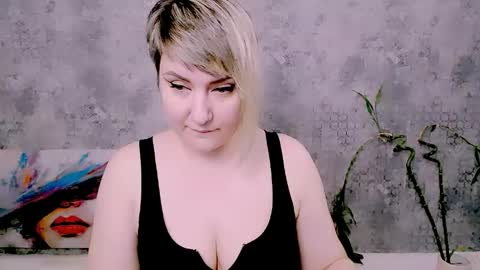 djullia online show from May 10, 7:26 am