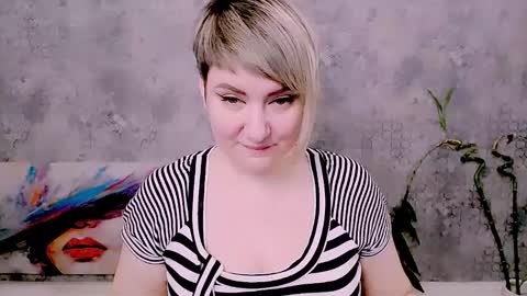 djullia online show from February 9, 8:07 am