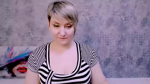 djullia online show from March 7, 1:18 pm